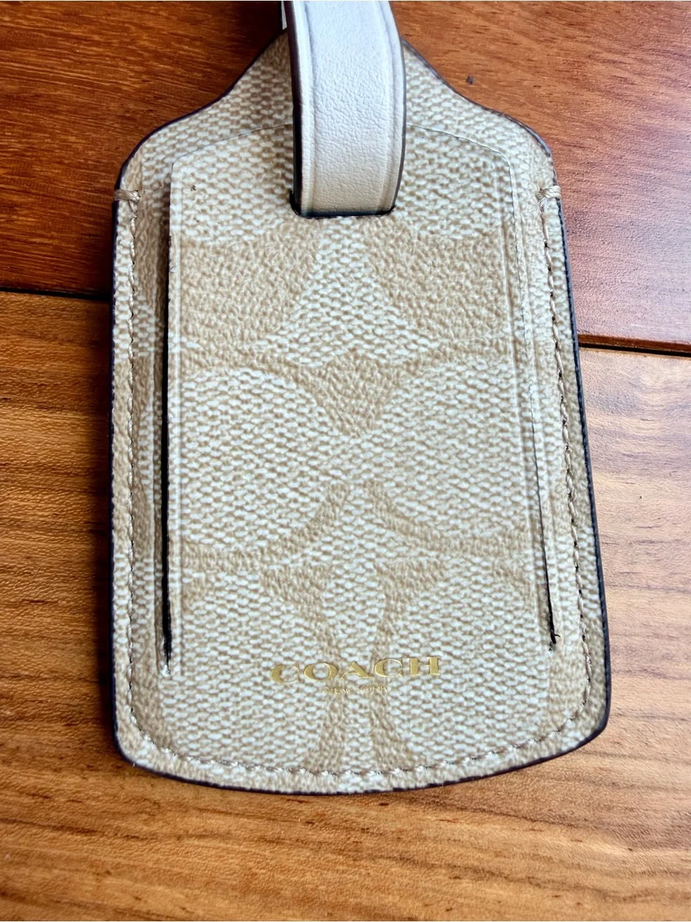Coach Signature Canvas Luggage Tag Chalk/Light Khaki Gold Hardware. NWT - Picture 6 of 6
